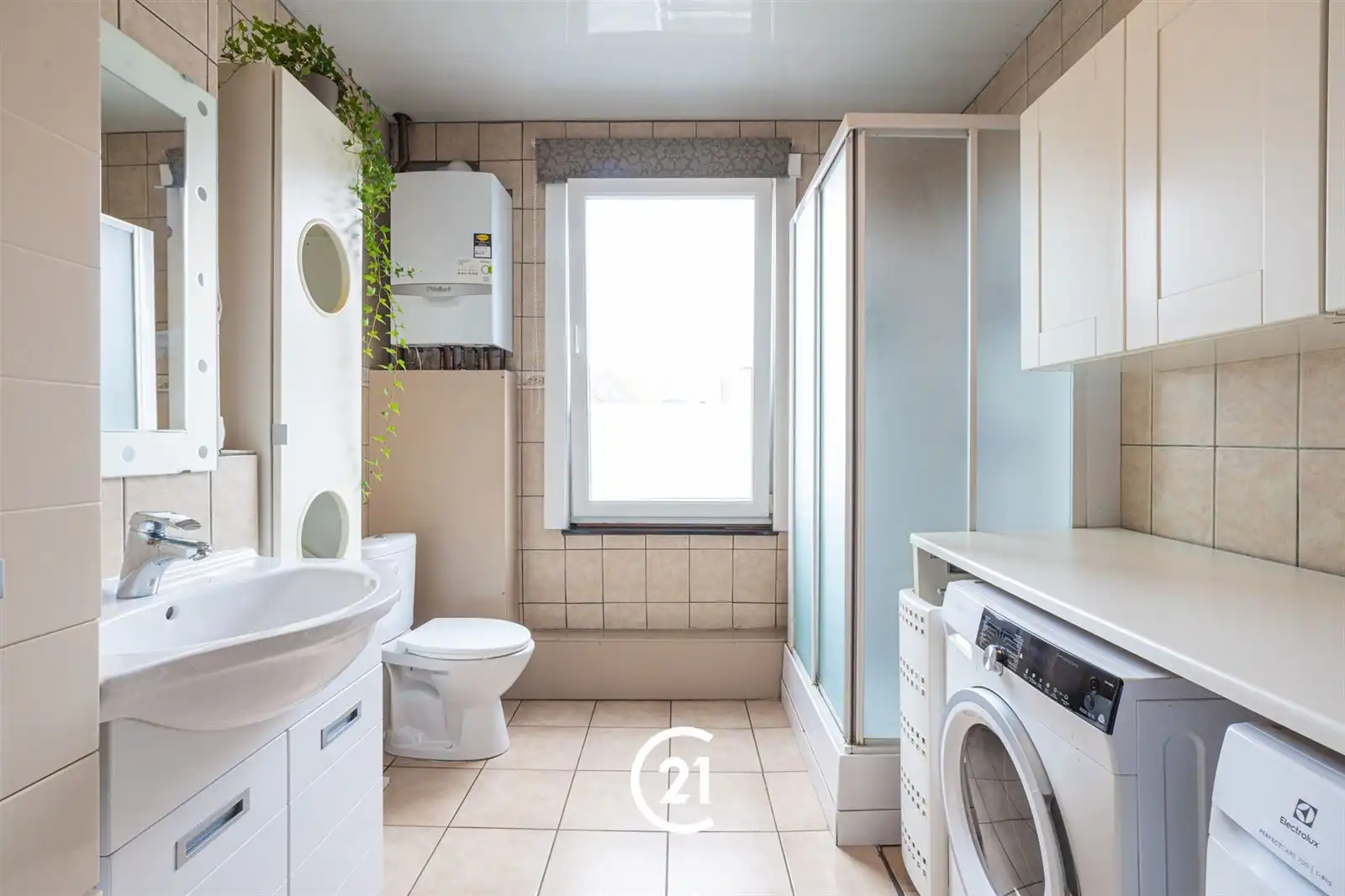 Instapklare woning met 3 slaapkamers nabij centrum Gent foto 9