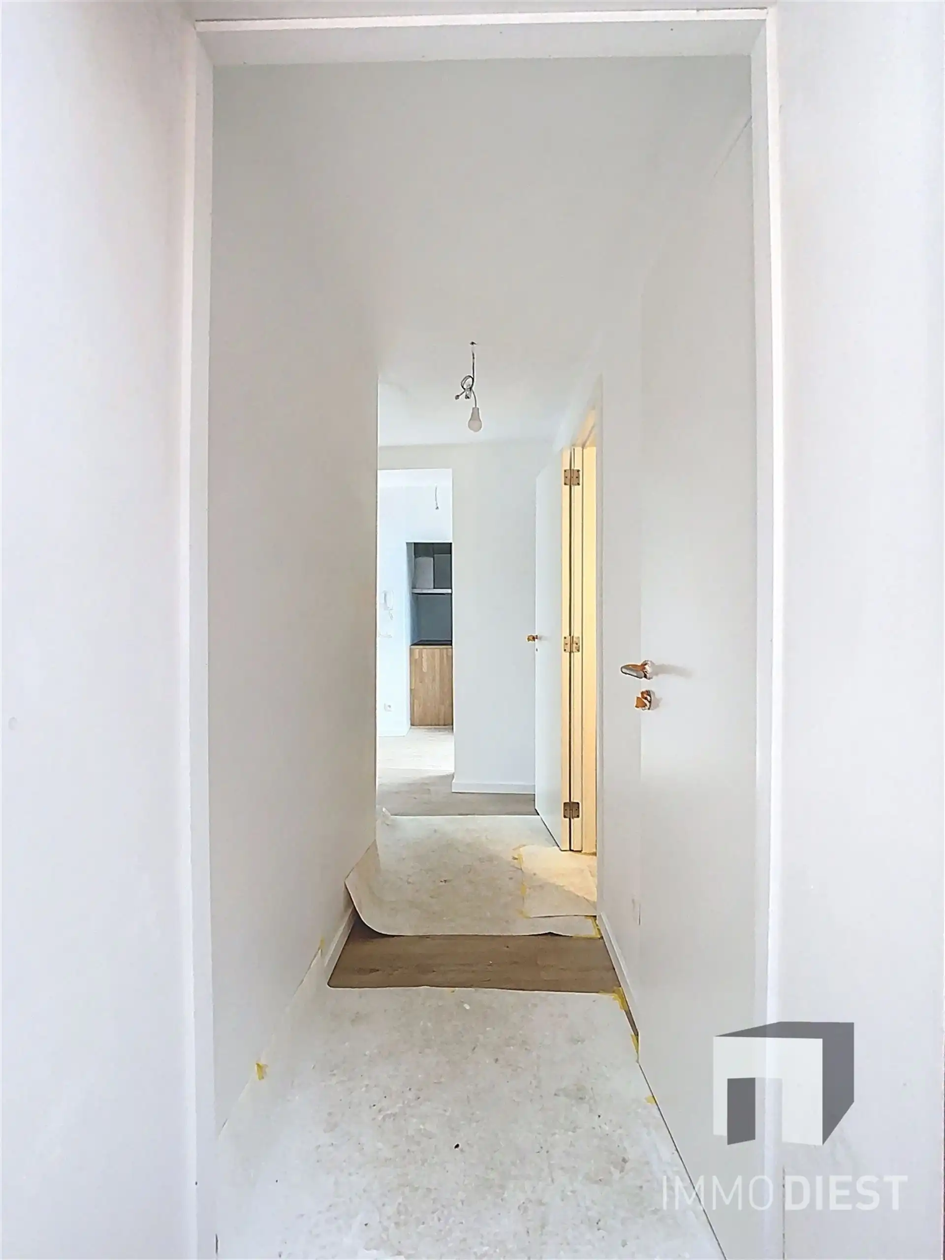 Knap appartement met terras en 1 slpk - centrum Diest - veel lichtinval foto 2