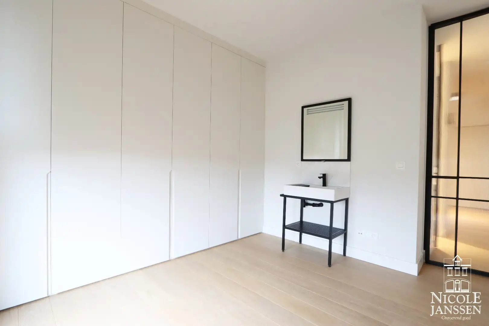 Luxe nieuwbouwappartement op de 3de verdieping met mooi terras  foto 16