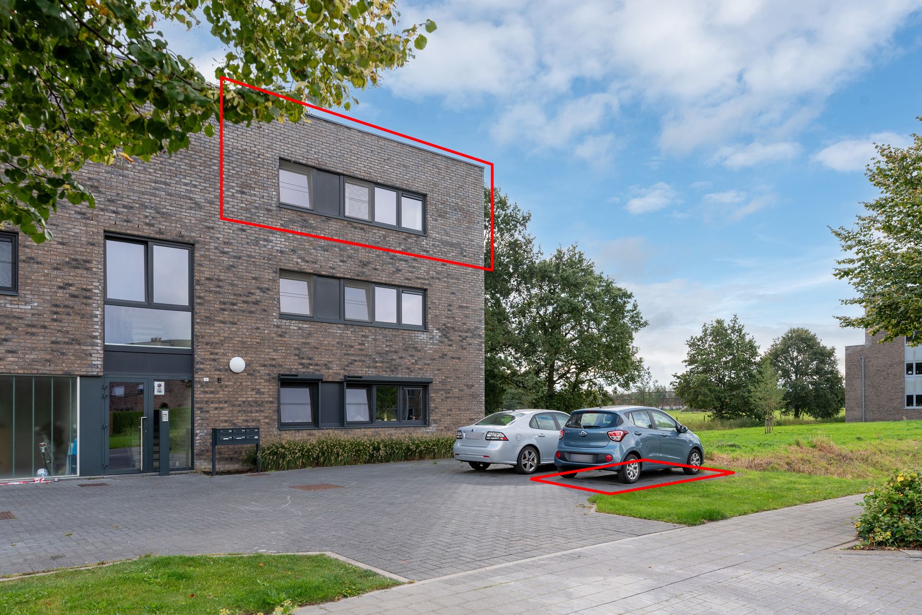 IN OPTIE. Appartement van 95m2 met 1 autostaanplaats en terras van 11,6m2 foto 4