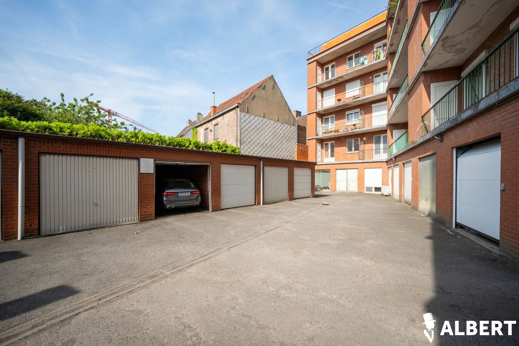 2-slaapkamer appartement en garage centrum Roeselare foto 11