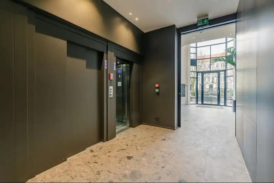 Louis Schmidtlaan 87, 1040 Etterbeek foto 4