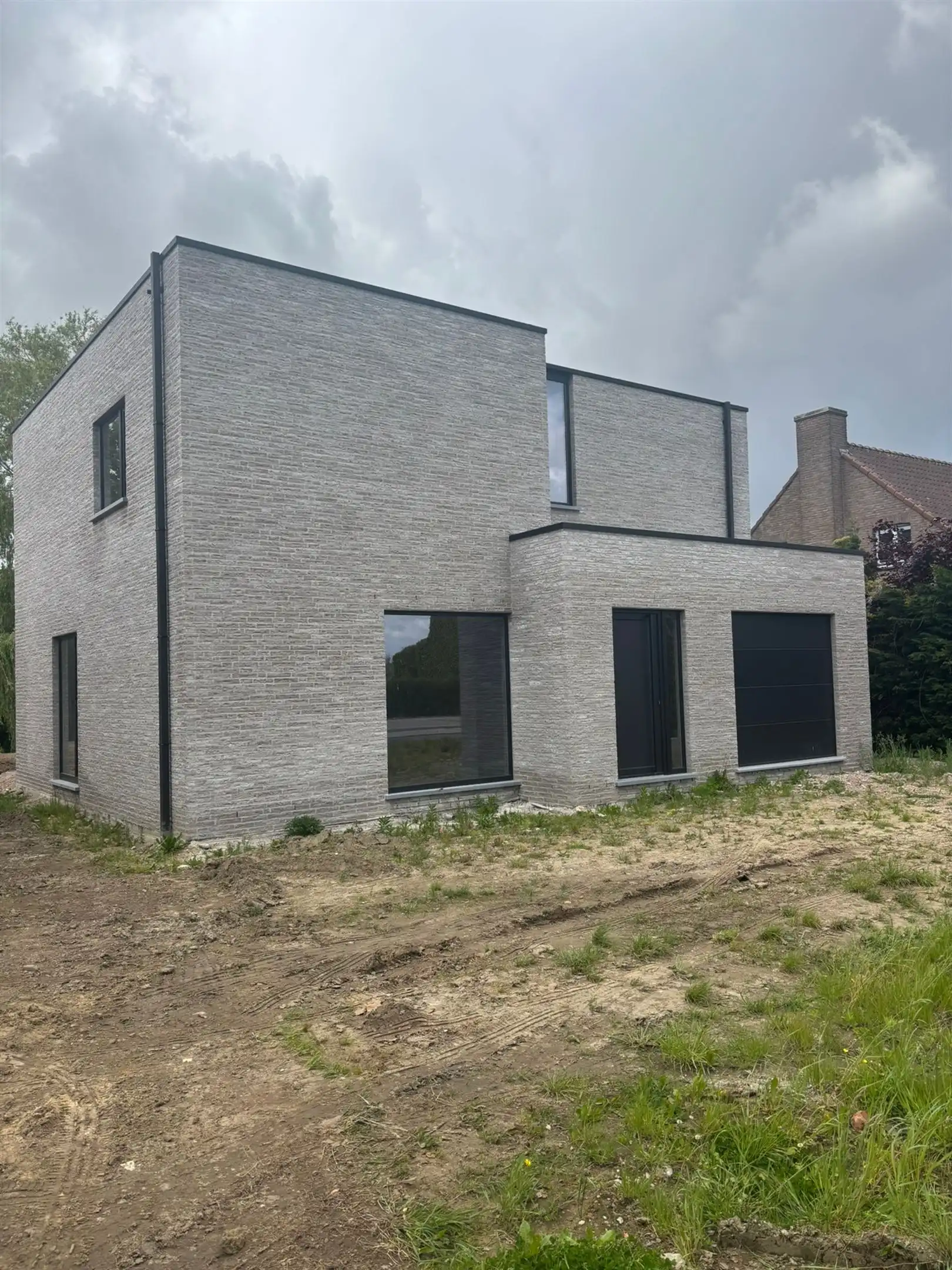 Moderne afgewerkte nieuwbouw foto {{pictureIndex}}