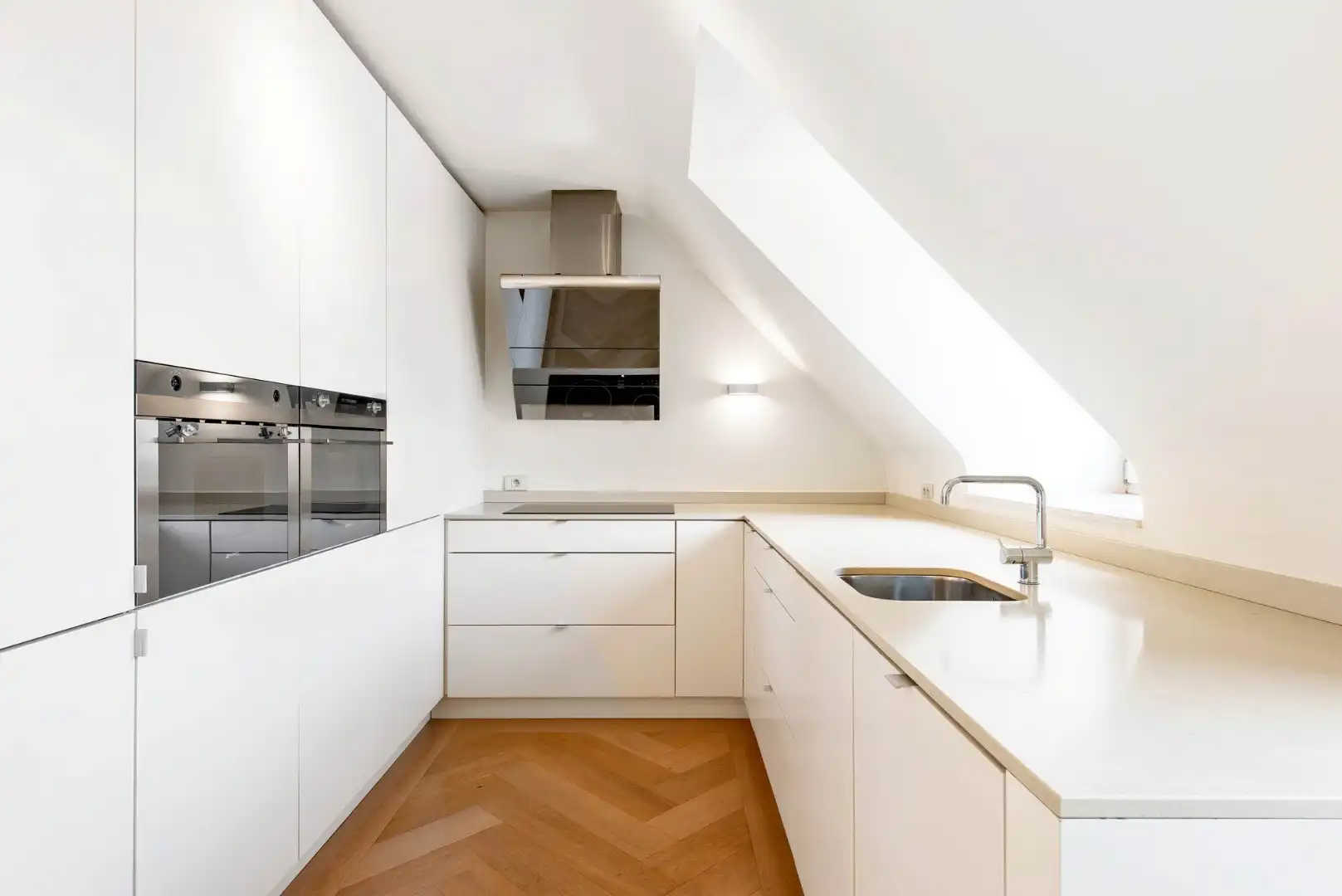 Exclusief dakappartement aan de Brugse reien foto 7