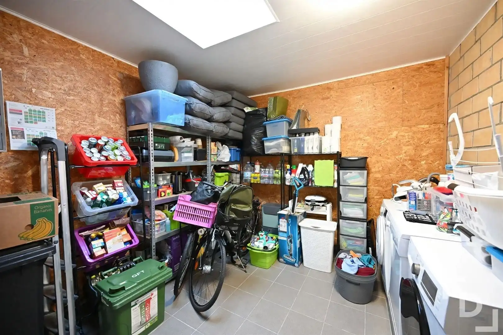 Statige woning in het hart van Ieper foto 11