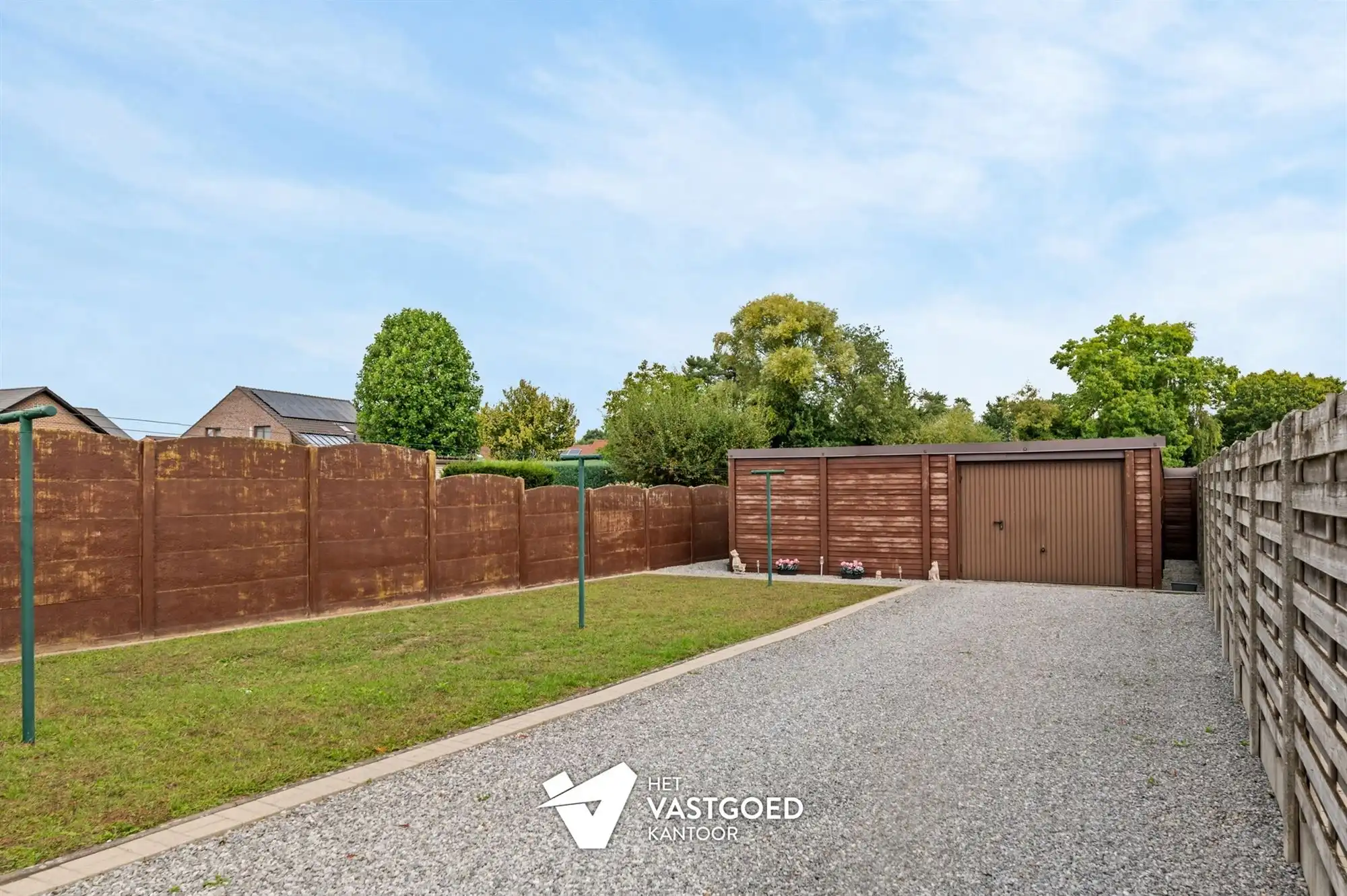 UITSTEKEND ONDERHOUDEN WONING RUSTIG GELEGEN OP EEN PERCEEL VAN 5 ARE TE MEERHOUT GESTEL foto 27