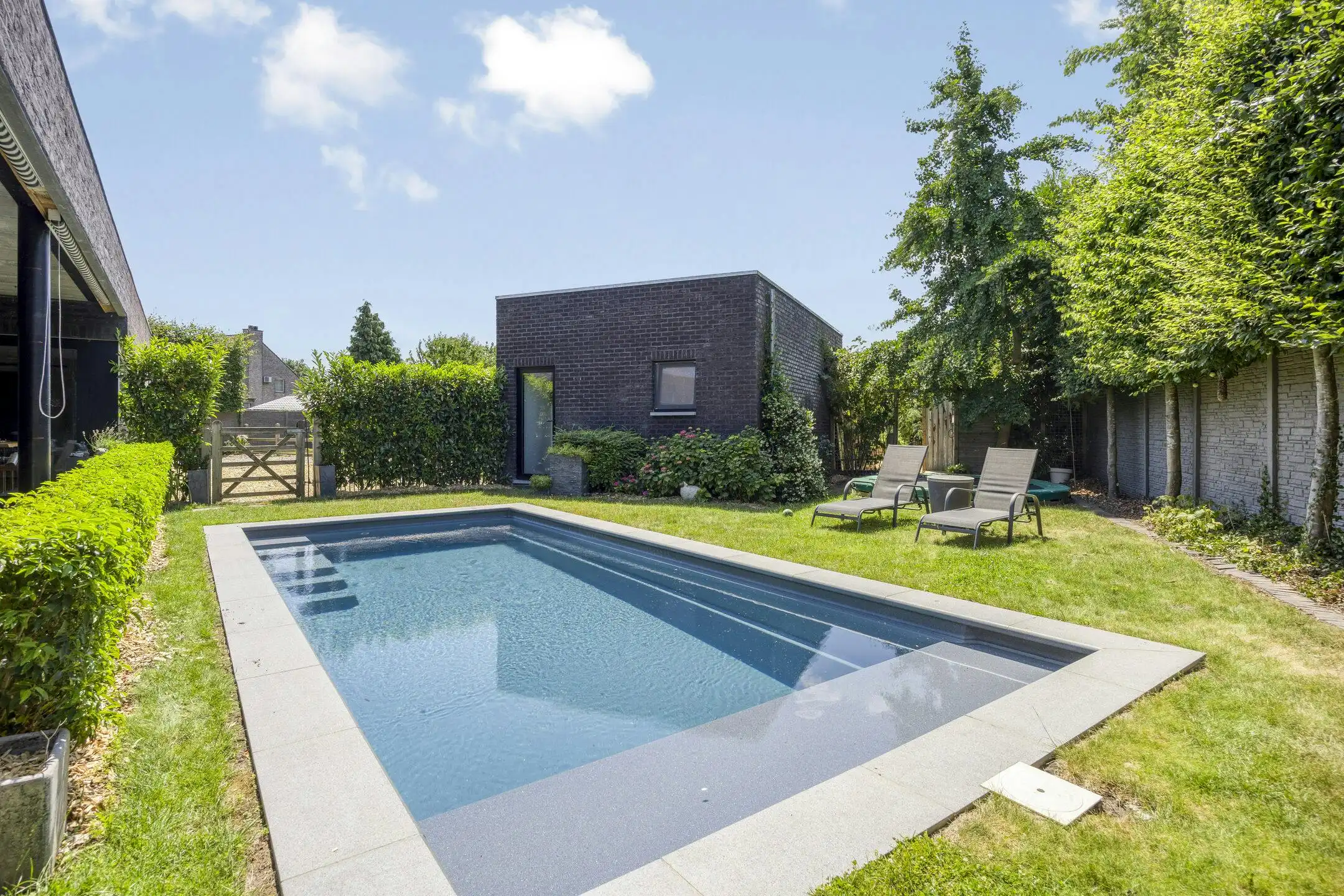 Instapklare langgevelhoeve met ruimte voor vrij beroep te koop in Rotem foto 3