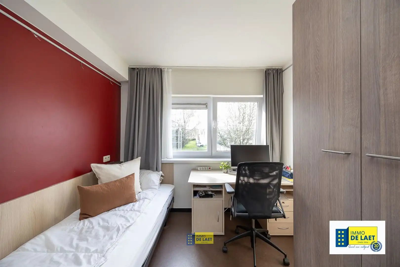 Opbrengsteigendom met 9 vergunde studio's foto 24