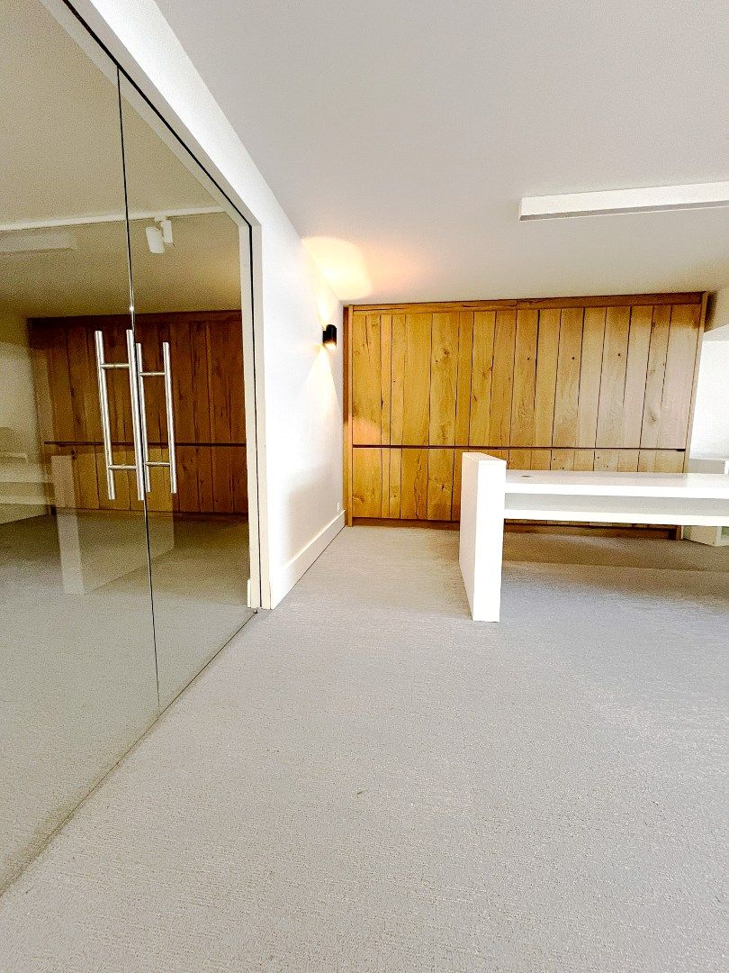 Ingerichte kantoorruimte handelspand Zoutelaan 52 W5 te koop foto 11
