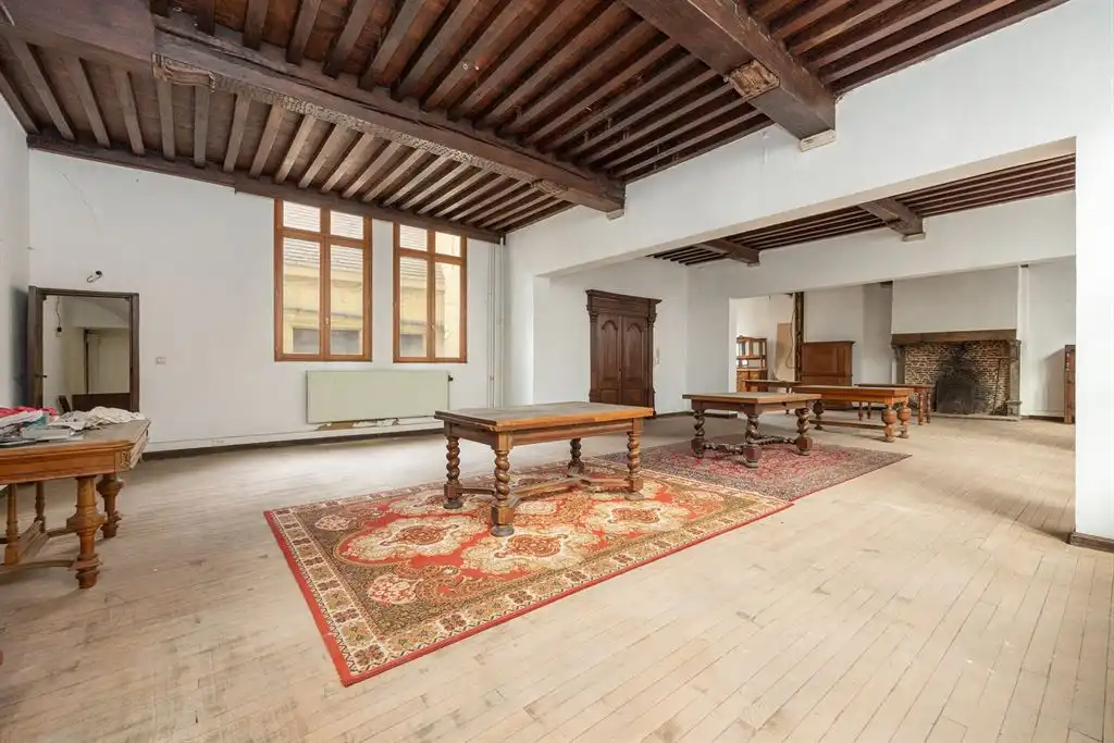  Uniek, karaktervol 16e eeuws gebouw in hartje centrum foto 18