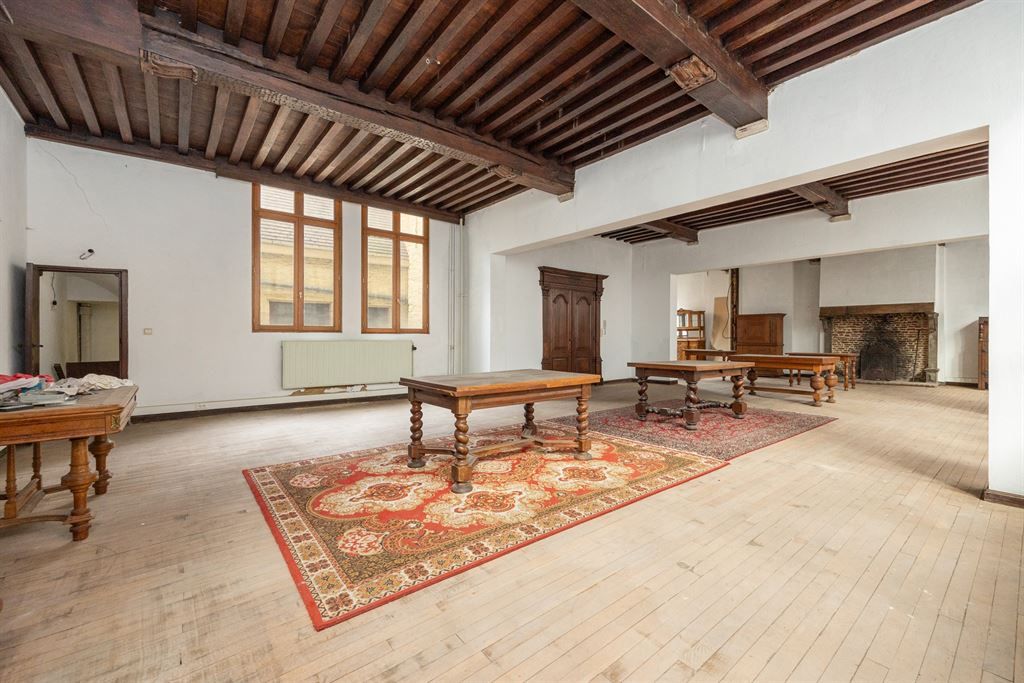  Uniek, karaktervol 14e eeuws gebouw in hartje centrum foto 18