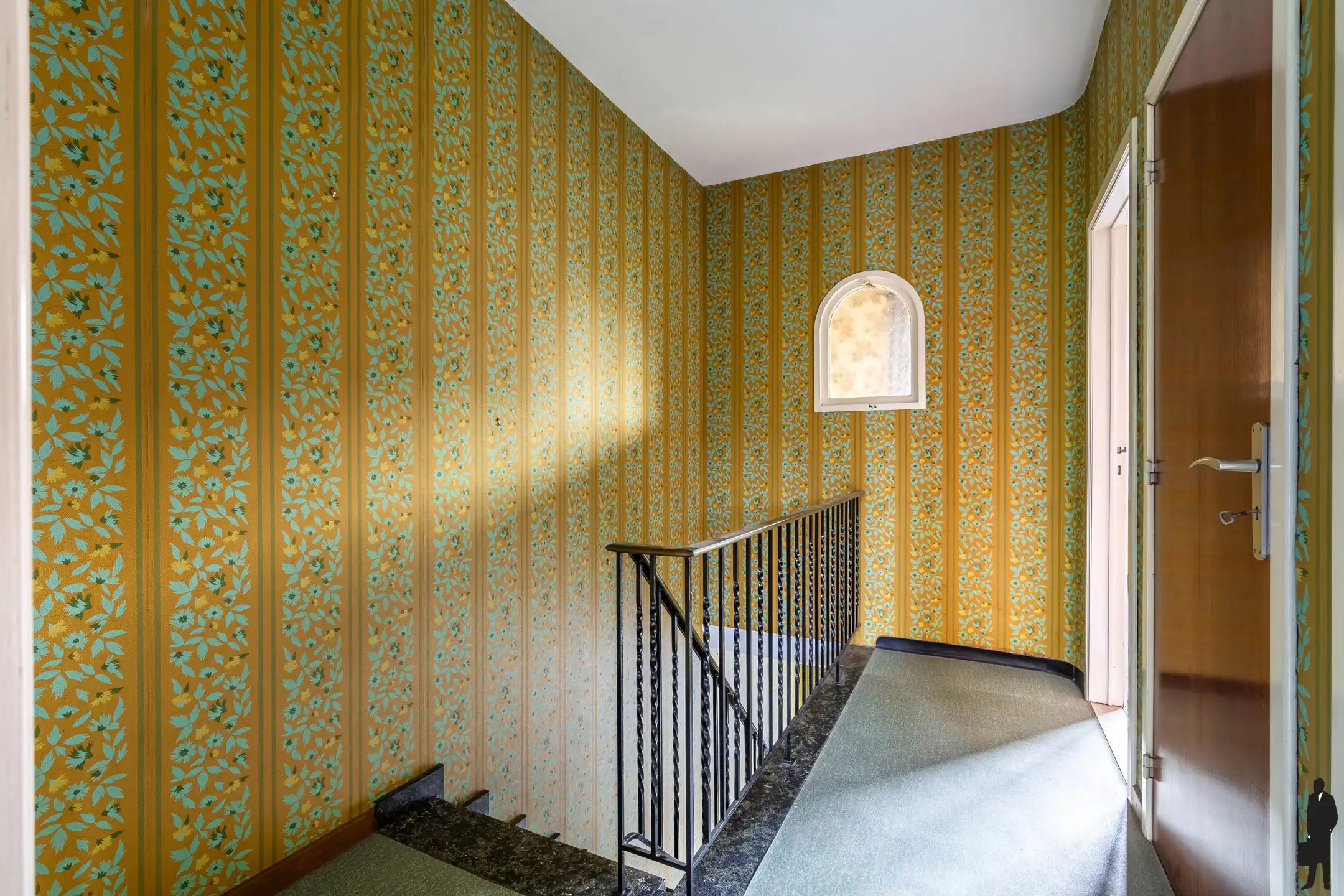 Totaalrenovatie: woning met potentieel i/h hart van 's Gravenwezel foto 9