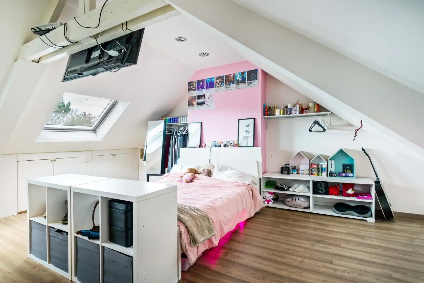 Top gelegen, gerenoveerde woning met 4 à 5 slpk. en zuid-tuin foto 20