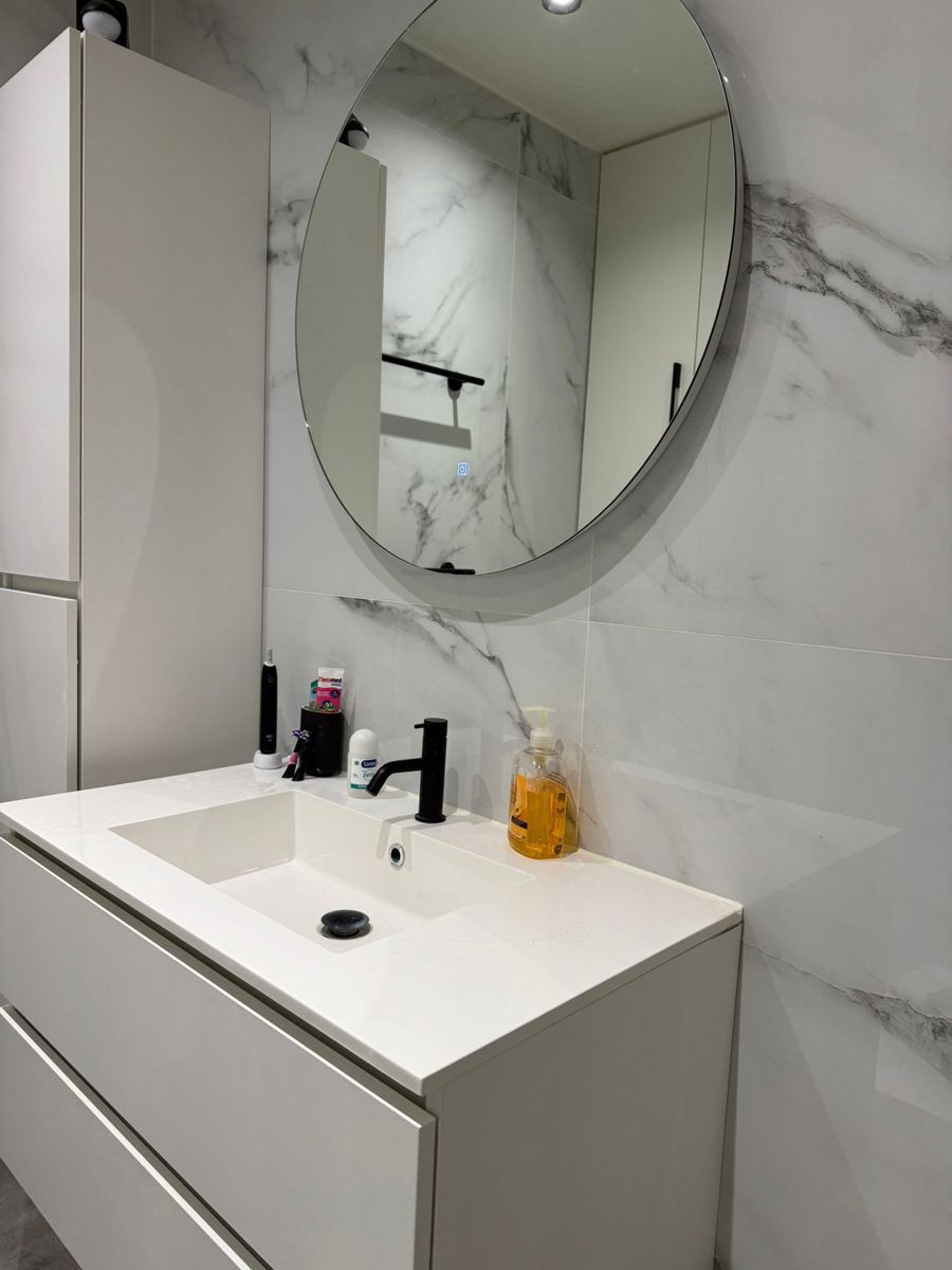 Moderne Nieuwbouwwoning met 4 spks en 2 badkamers foto 18