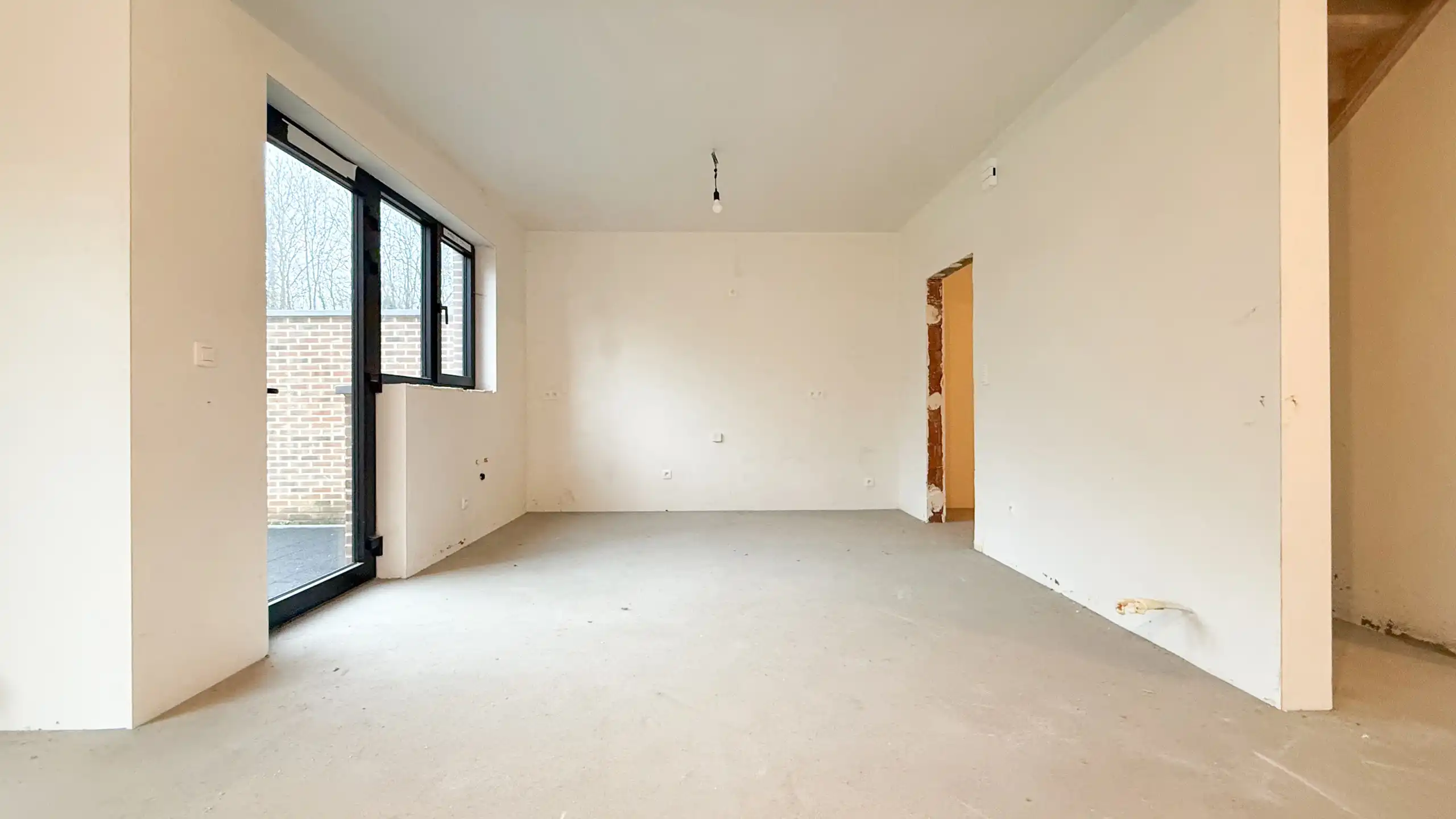 Volledig afgewerkte landelijke woning aan 2% Registratie! foto 6