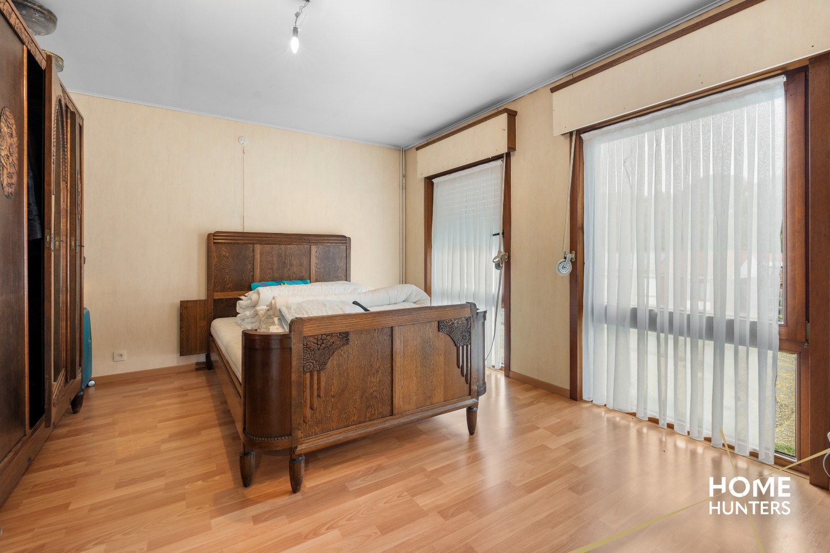 Charmante halfopen woning met tuin & garage foto 17