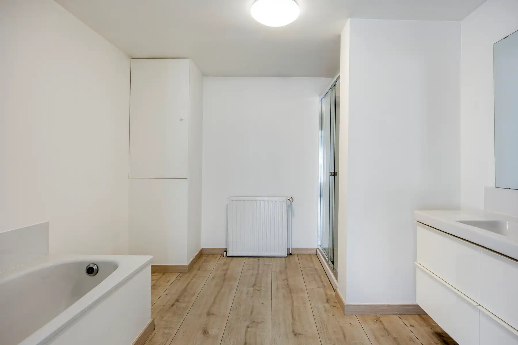 Commercieel gelijkvloers met woonst foto 23