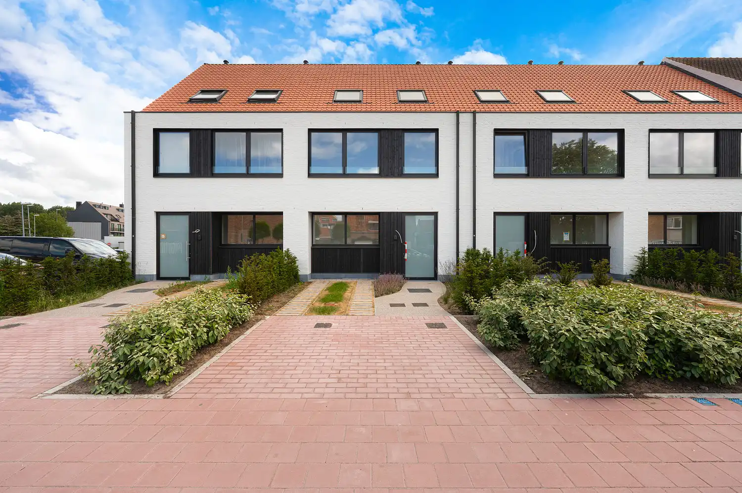 Nieuwbouwwoning te koop nabij park en zeedijk foto {{pictureIndex}}
