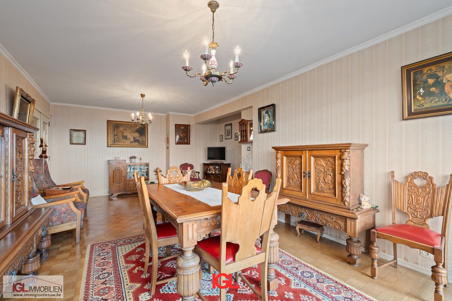 2-slaapkamer appartement te koop met prachtig ver zicht aan de vijvers van Anderlecht foto 2