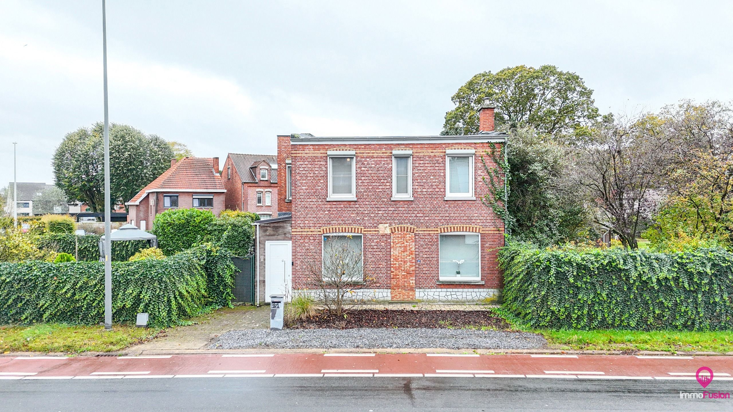 Instapklare open bebouwing met 4slpks op perceel van 10are! foto 36