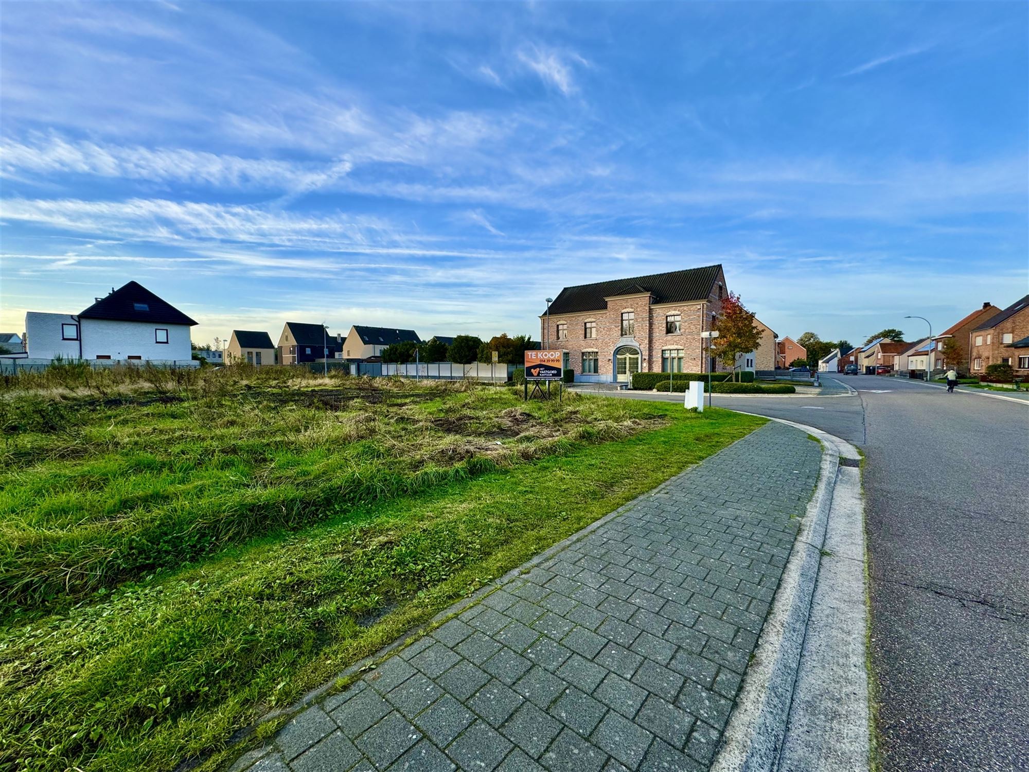 CENTRAAL GELEGEN, ZUIDGERICHTE BOUWGROND VOOR OPEN BEBOUWING TE BALEN foto 5