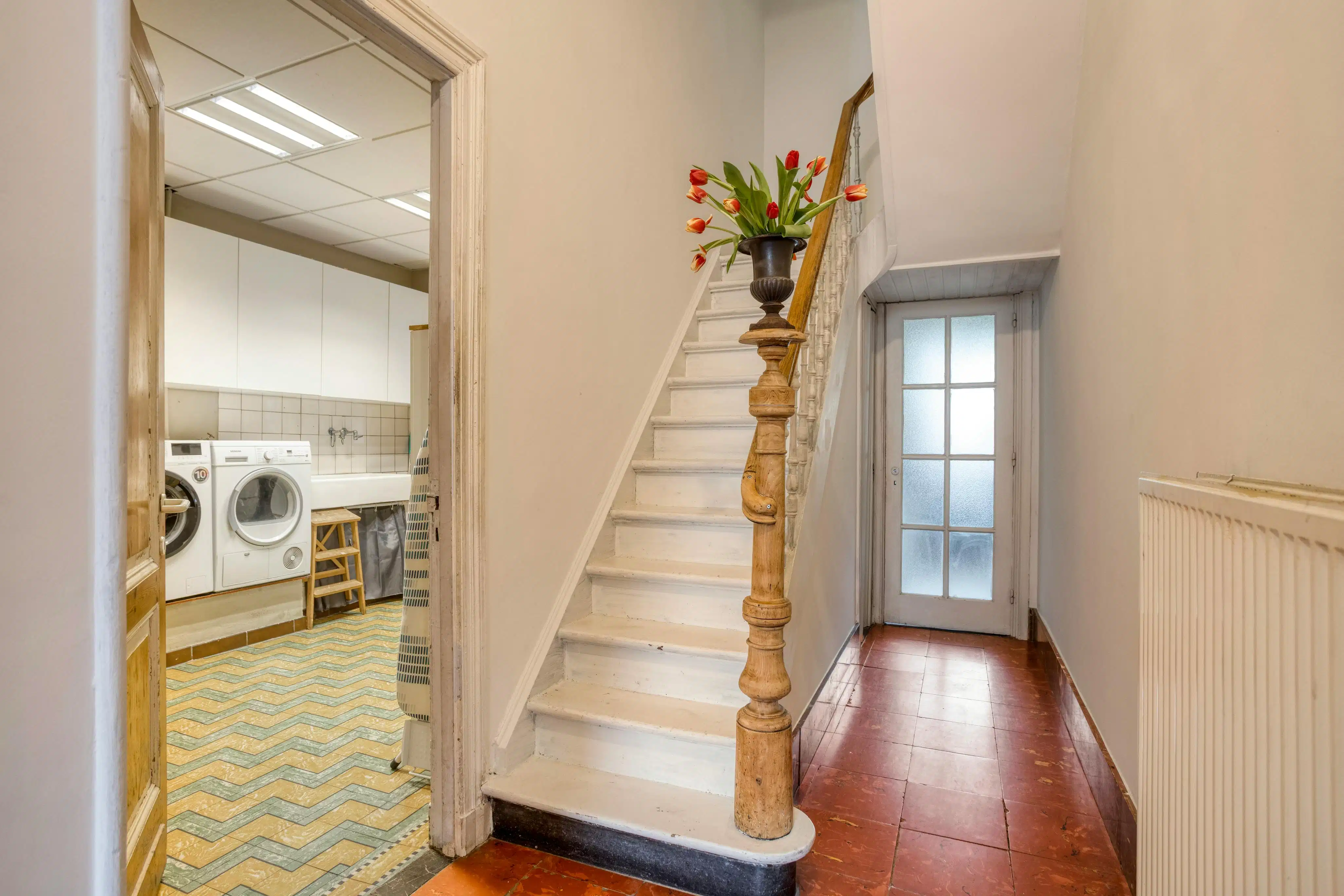 Karaktervolle woning met 6 slaapkamers te koop in Kontich foto 5