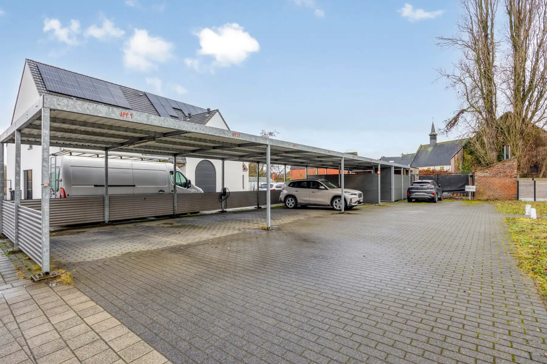Energiezuinig appartement + autostaanplaats + kelder-berging foto 26