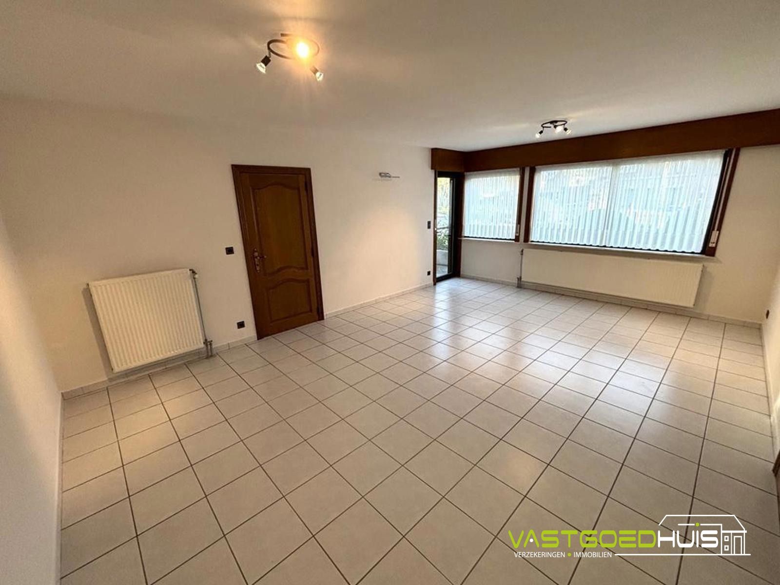 Instapklare halfopen bebouwing met 4 slaapkamers!  foto 6