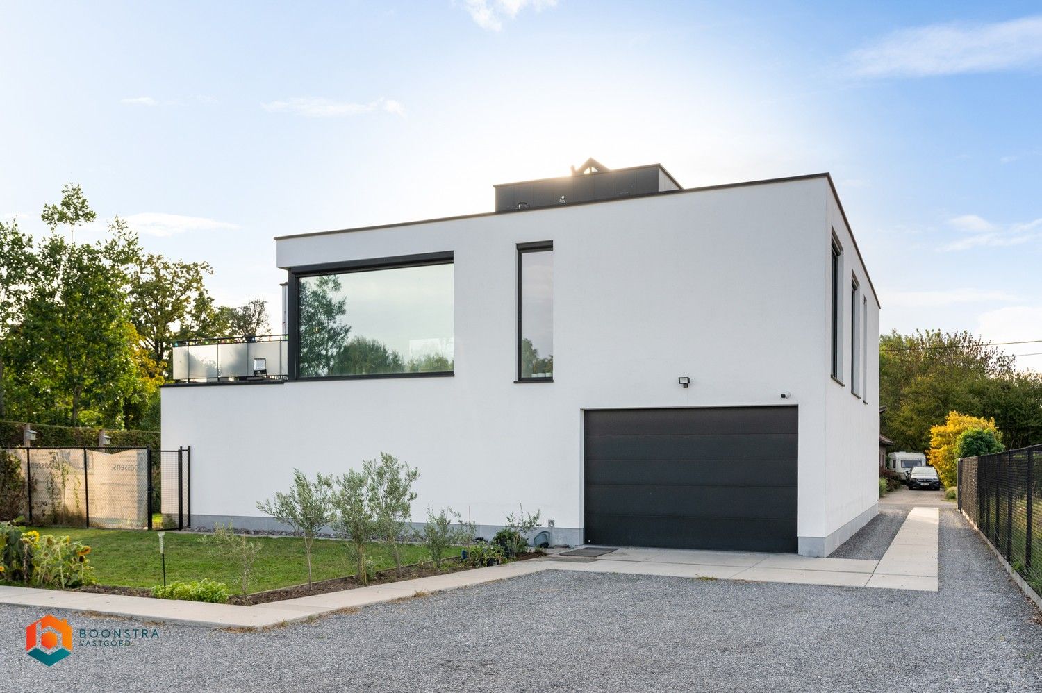 Exclusieve moderne villa met handelsruimte te Schriek foto 36