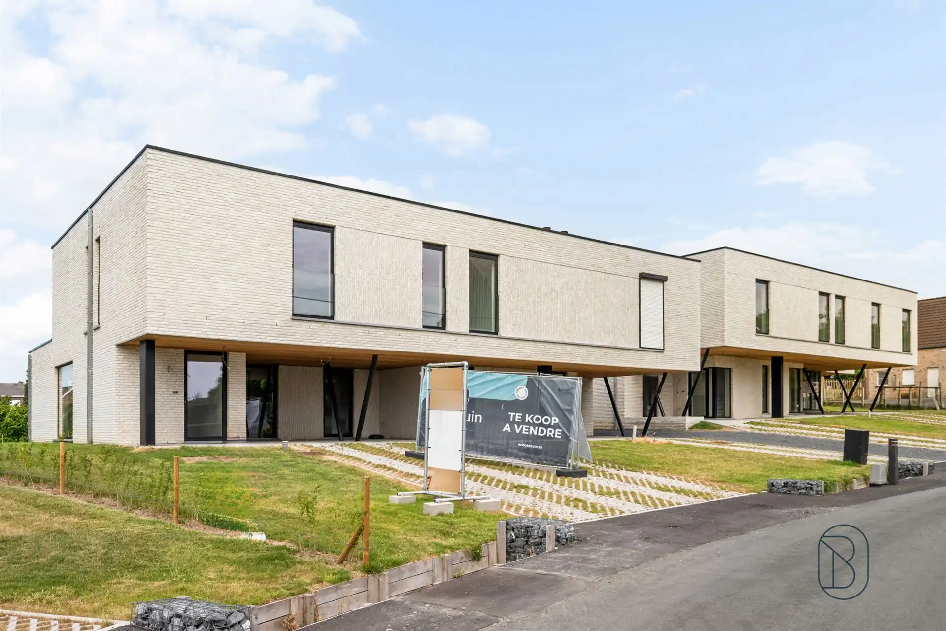 Kwalitatieve moderne energiezuinige luxe-woning met tuin. foto 20
