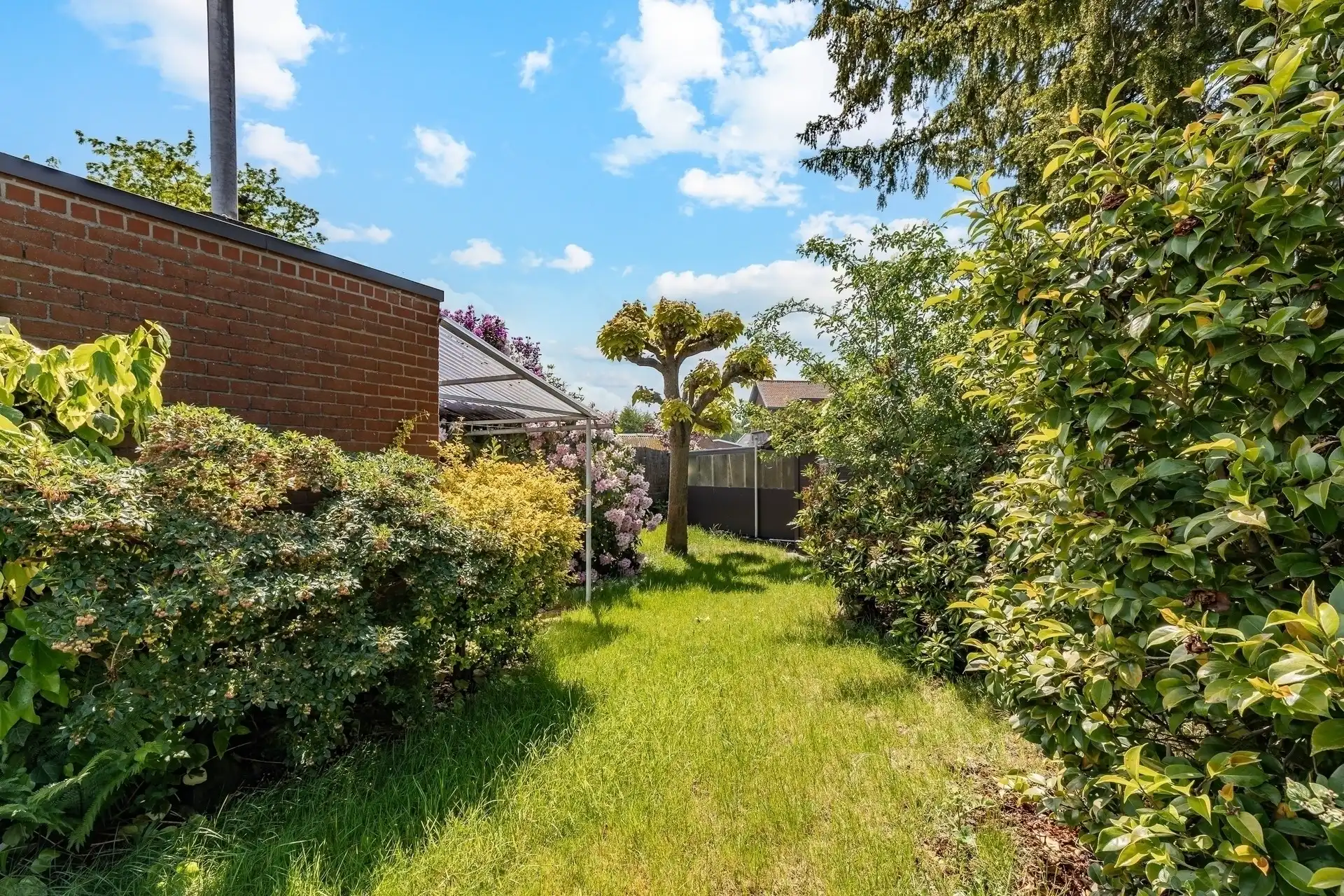 Te renoveren meergezinswoning met 2 woongelegenheden op toplocatie! foto 29