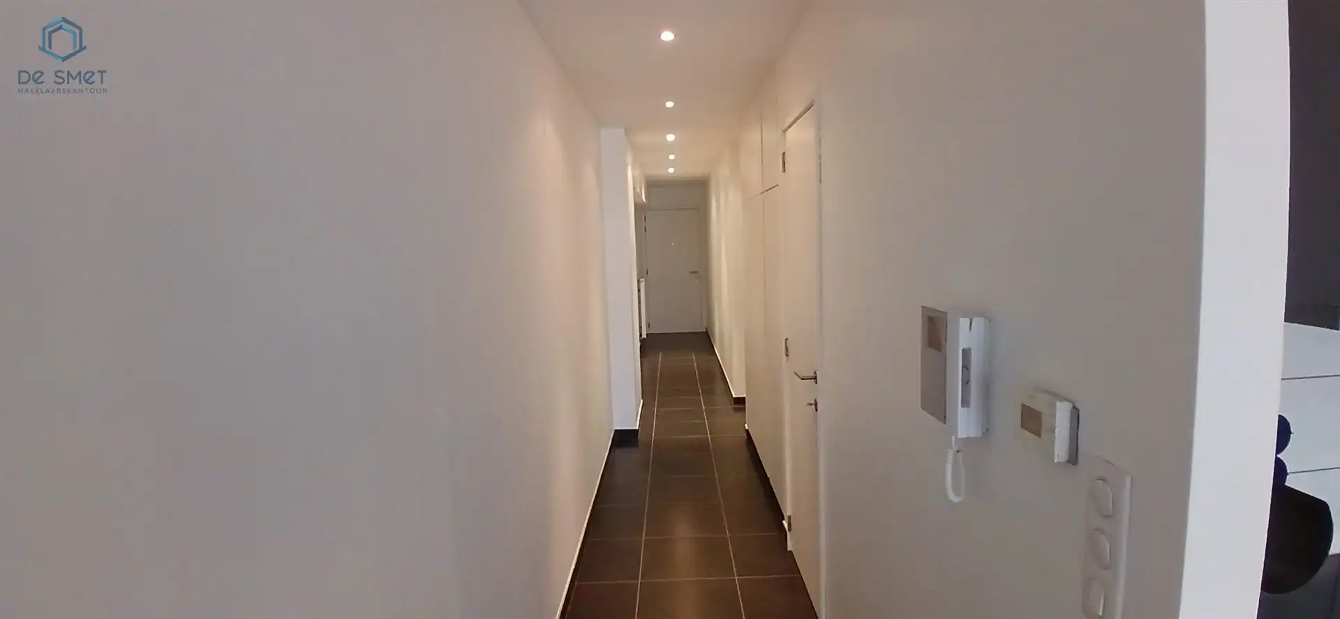 PRACHTIG 1-SLAAPKAMERAPPARTEMENT MET TERRAS & STAANPLAATS foto 8