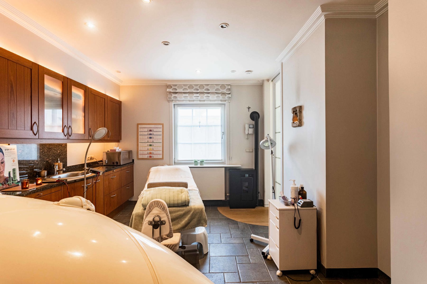 Gezinswoning met praktijkruimte in een rustige wijk foto 25