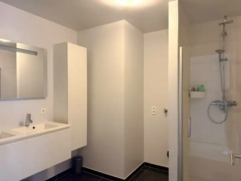 Mooi 2-slaapkamer appartement met prachtig uitzicht! foto 11