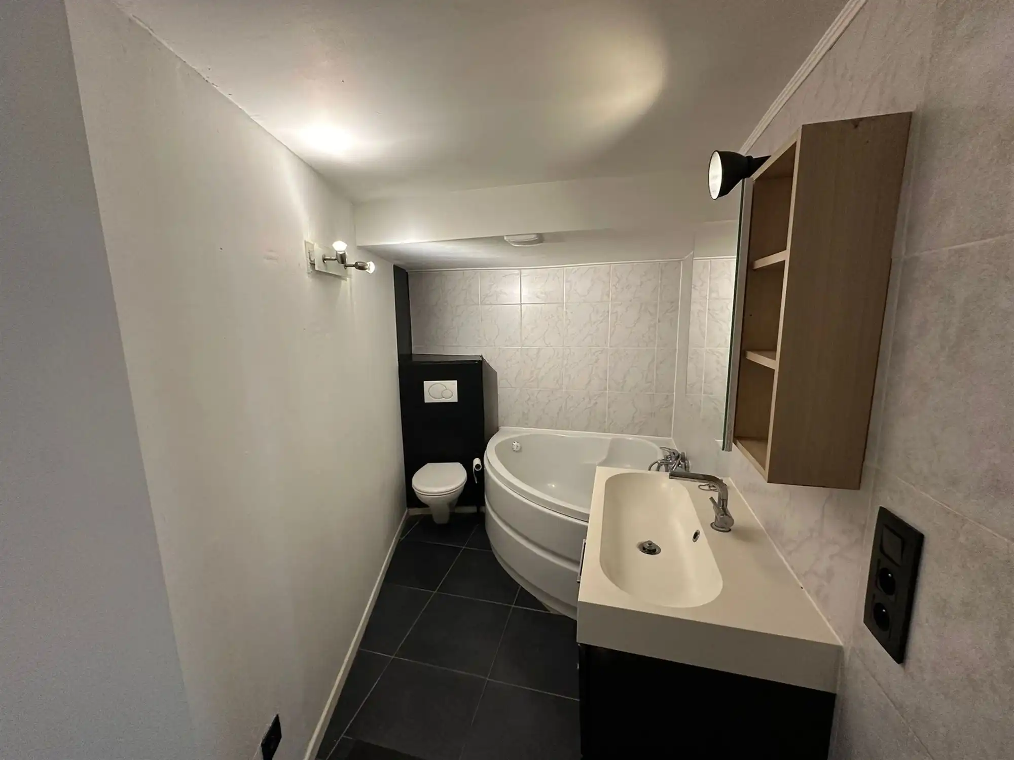 Ruimtelijke studio met mezzanine op 't Zuid foto 10