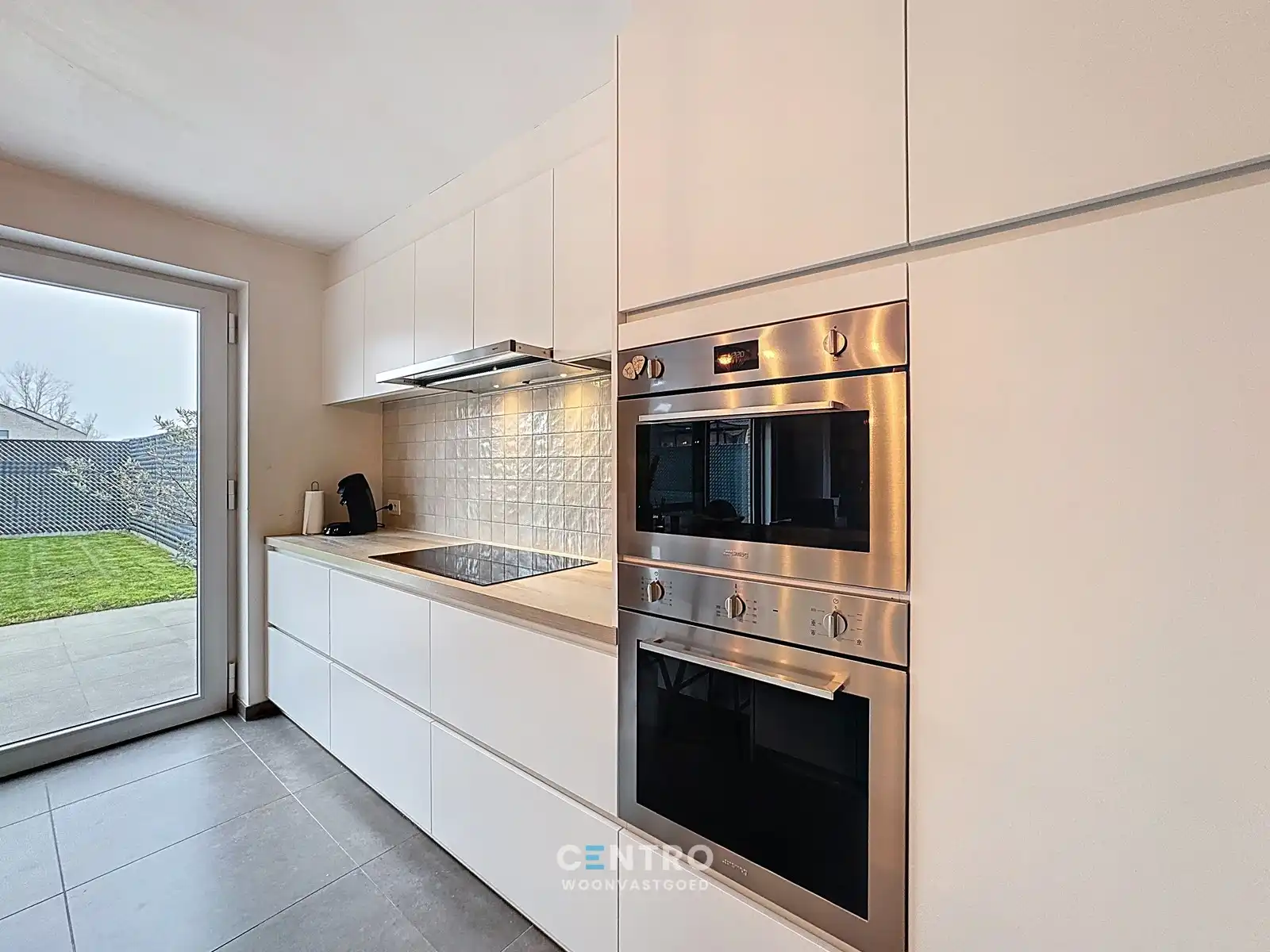 Recente ENERGIEZUINIGE HOB met alle COMFORT met 3 RUIME slpks, garage en LEUKE tuin! foto 8