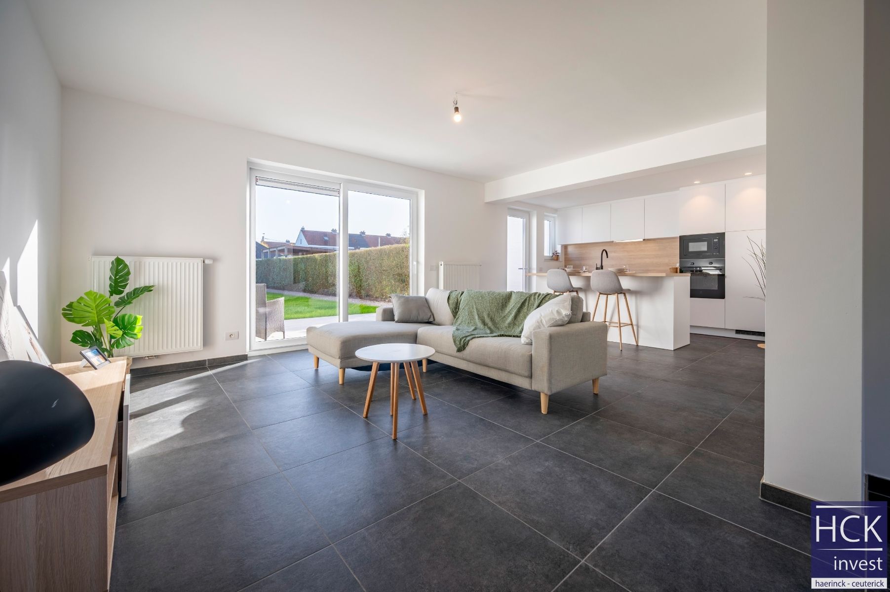 WAREGEM - Instapklare & energiezuinige woning met 4 SLPK. én uitweg foto 5