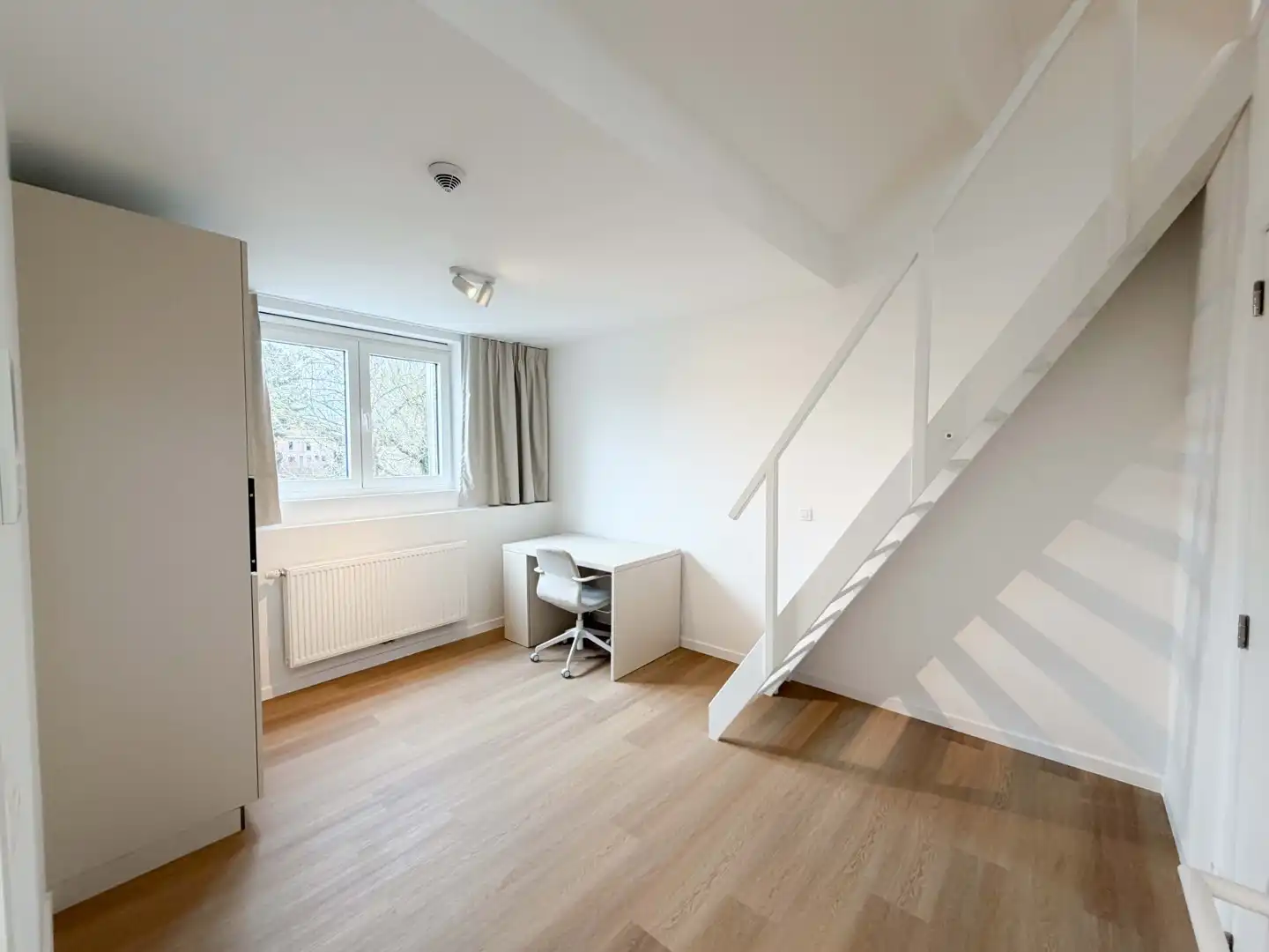 Vernieuwde studentenkamer eigen sanitair foto 7