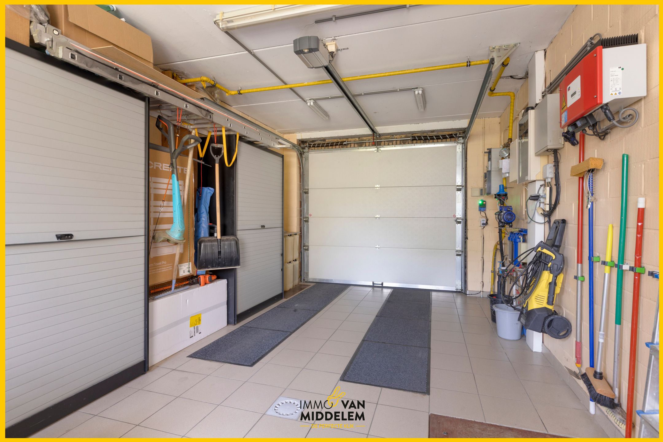 INSTAPKLARE WONING MET 4 KAMERS, ZWEMBAD, GARAGE EN TUIN foto 19