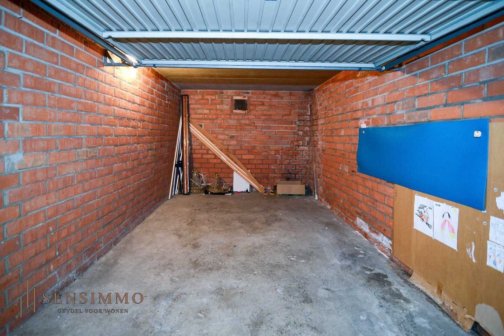 Ruim 3 slaapkamerappartement met garagebox nabij centrum foto 15