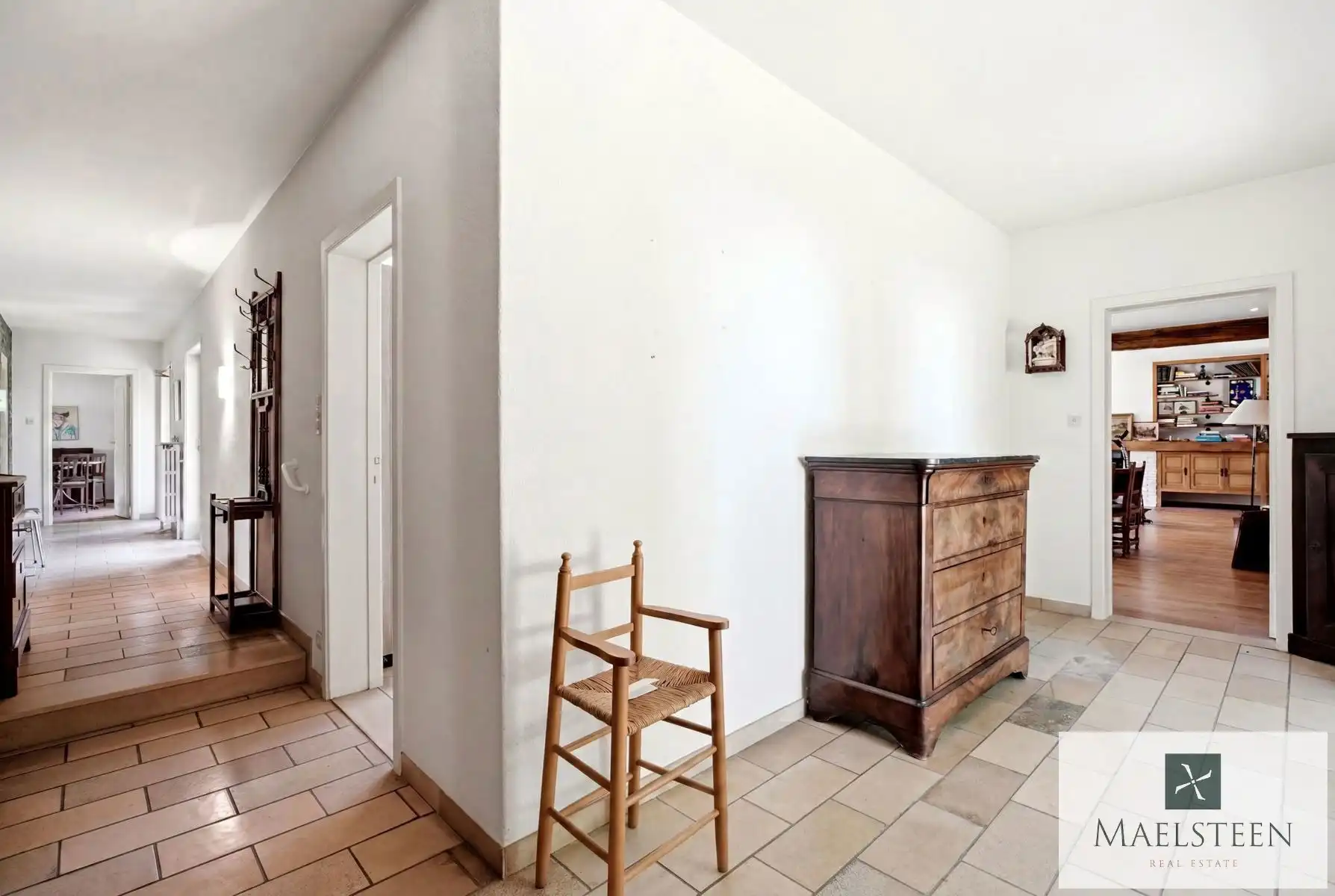 Villa op zeer gegeerde ligging te Sint-Andries (1.710 m²) foto 9