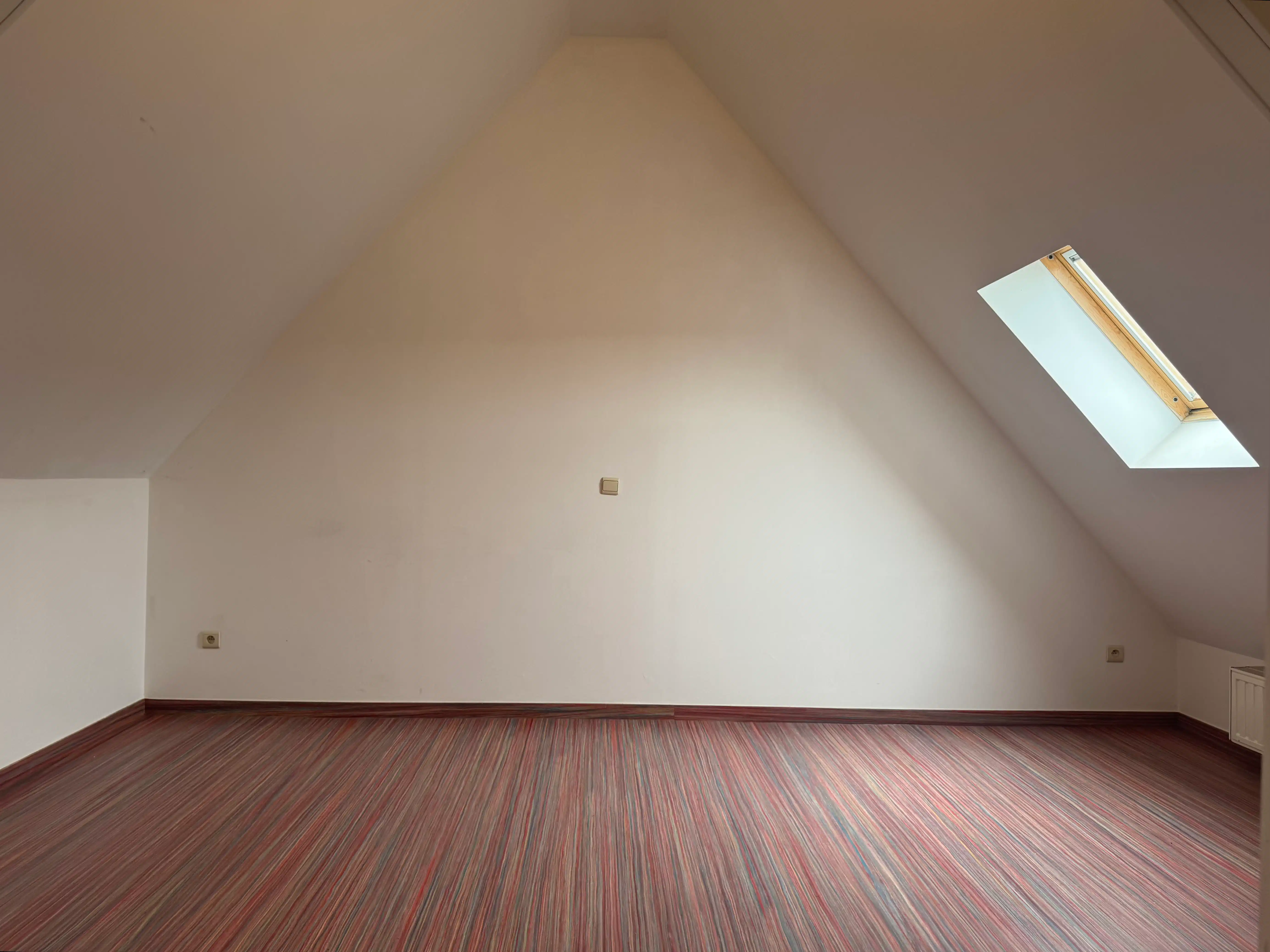 Ruim duplexappartement met tuinkamer en balkon op toplocatie foto 27