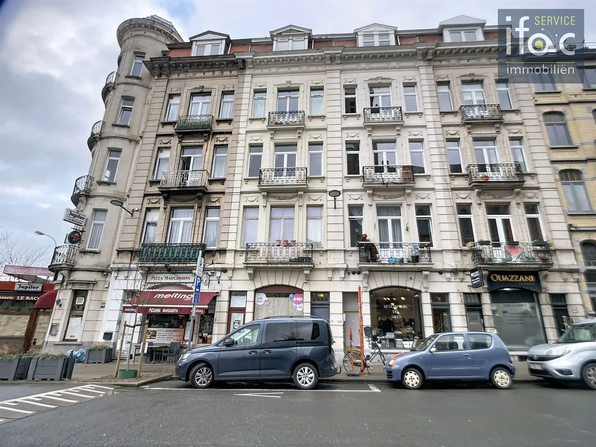 Geweldig één slaapkamer appartement in Schaarbeek foto 2