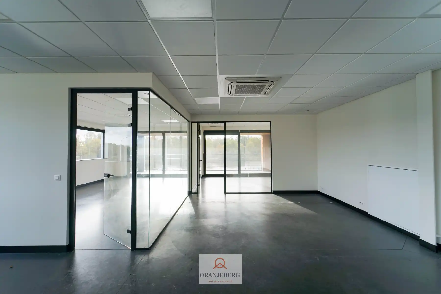 4 ruime en moderne kantoorruimtes te HUUR in EVERGEM foto 26