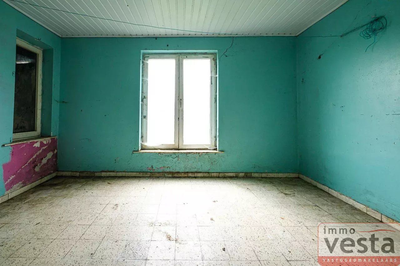 Te renoveren woning foto 10