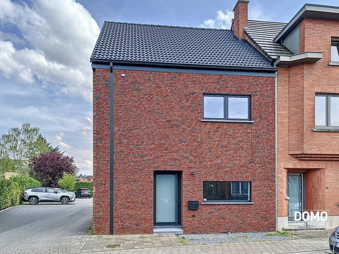 Ruime woning gelegen binnen de grote ring van Hasselt - EPC: A  foto {{pictureIndex}}
