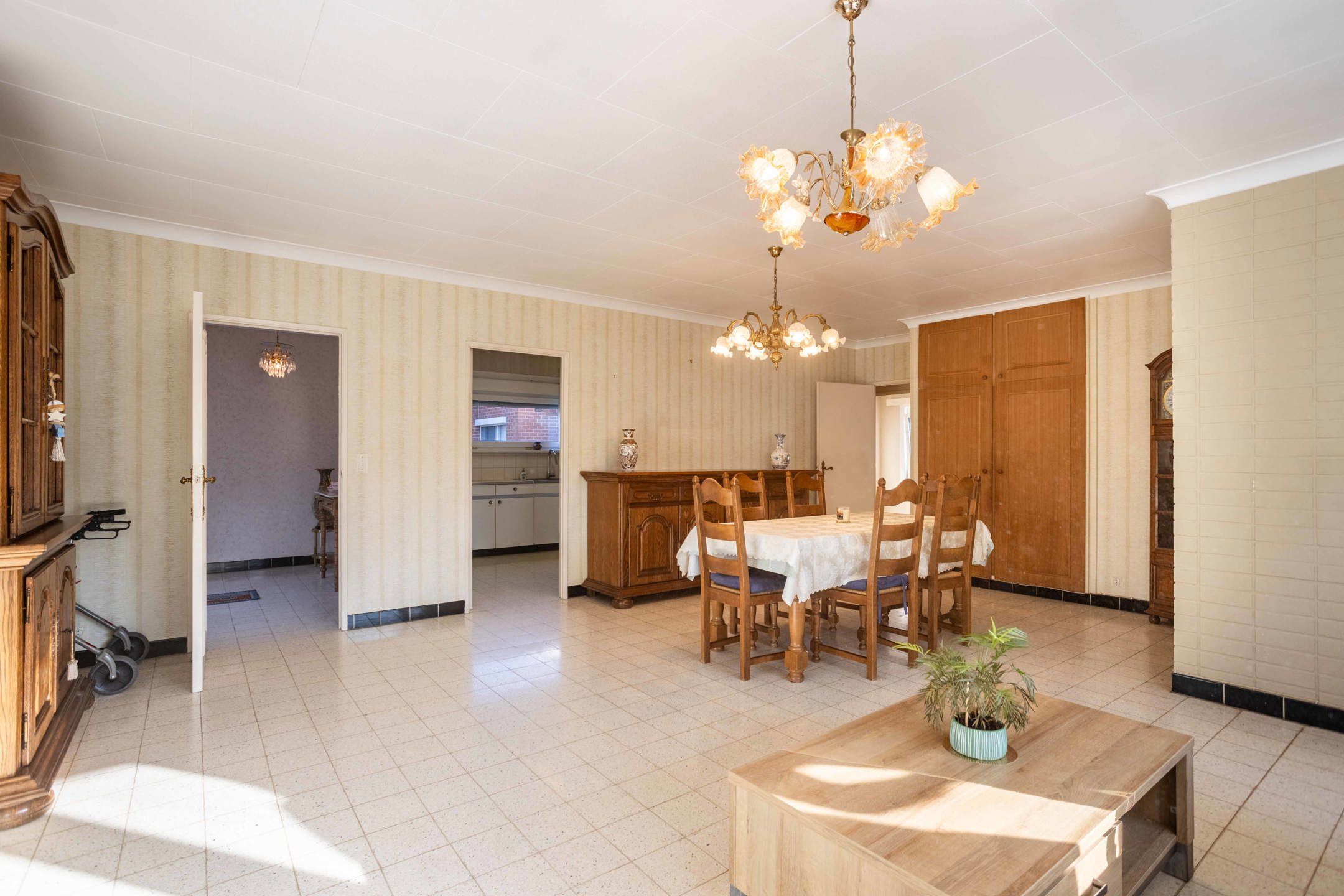 Instapklare bungalow met 4 slaapkamers foto 7