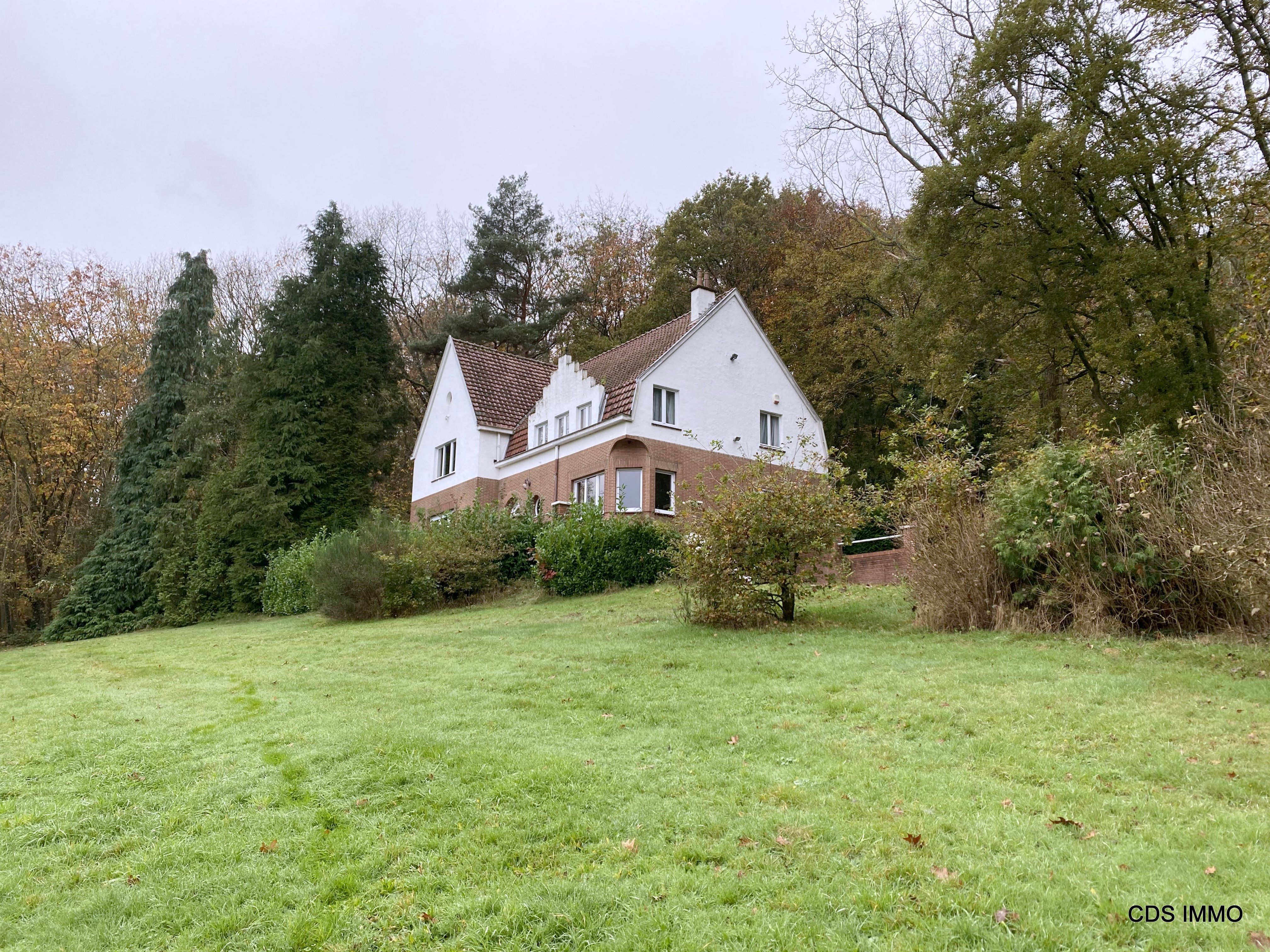 STATIGE VILLA IN IDYLLISCHE OMGEVING TE OVERIJSE-TERLANEN foto 3