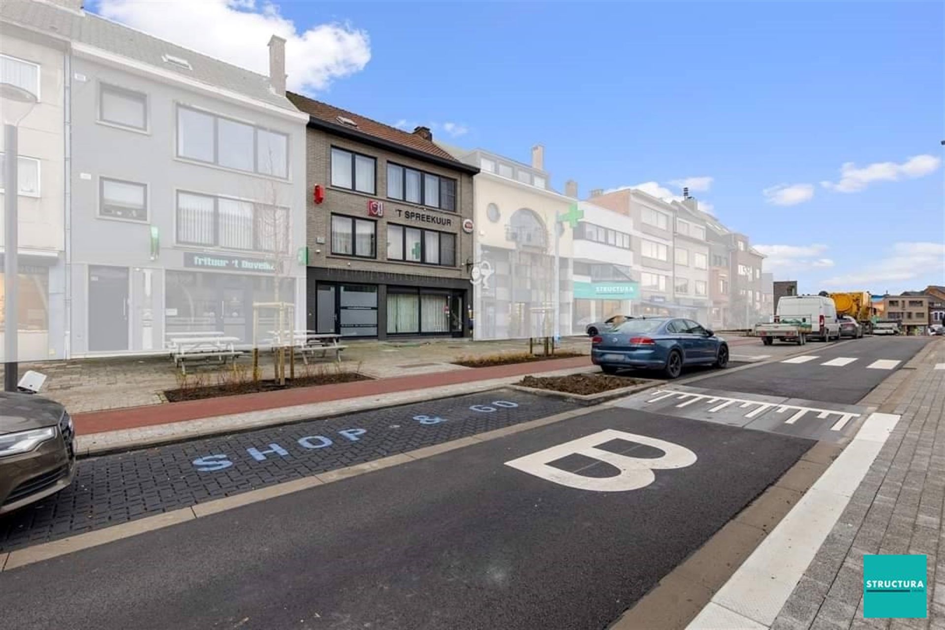 !!! IN OPTIE !!! Handelswoning + projectgrond op toplocatie in het centrum foto 2
