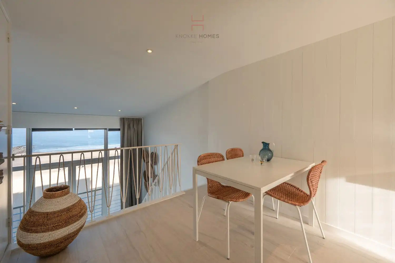 Exclusieve mezzanine-studio met panoramisch zeezicht. foto 9